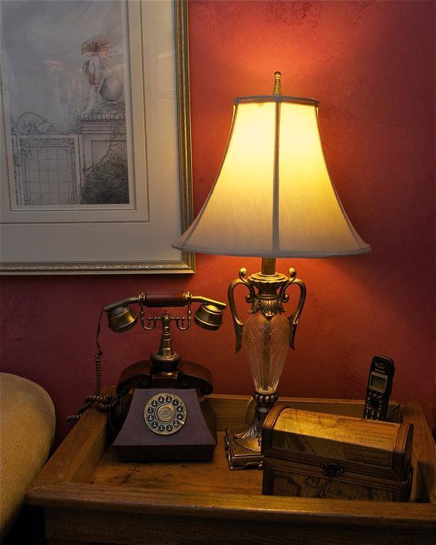 Amherstburg Bondy House Bed & Breakfast מראה חיצוני תמונה