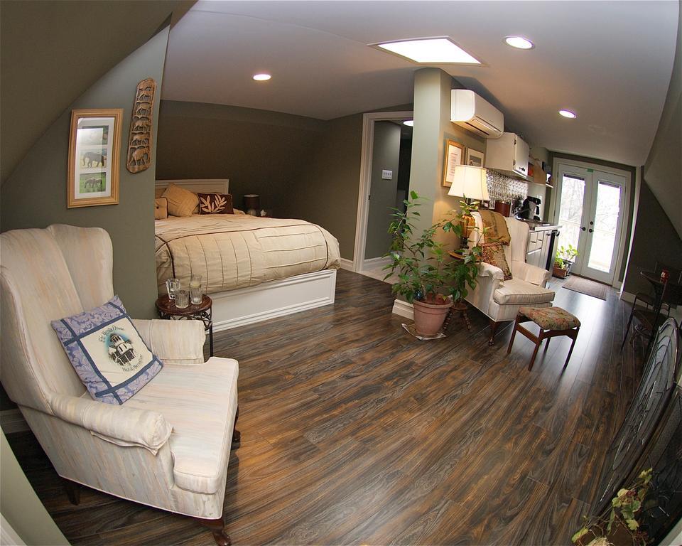 Amherstburg Bondy House Bed & Breakfast מראה חיצוני תמונה