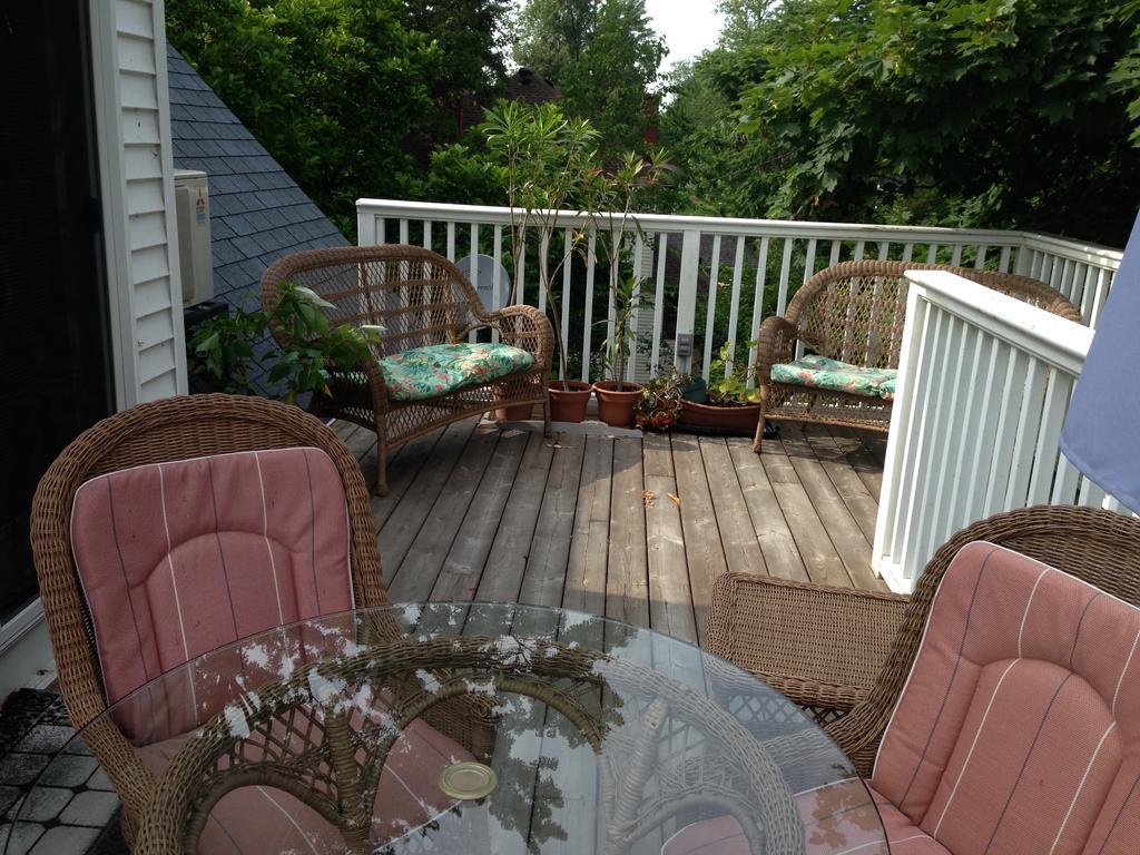 Amherstburg Bondy House Bed & Breakfast מראה חיצוני תמונה